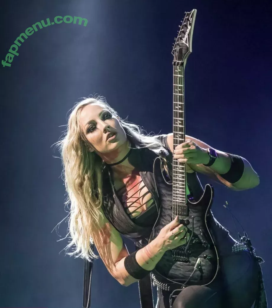 WomenMetal nude photo #0008 (WomenofMetal / thrashmetaldoll)