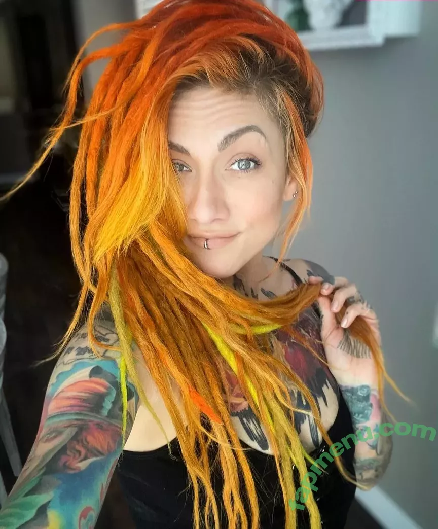 WomenMetal nude photo #0012 (WomenofMetal / thrashmetaldoll)