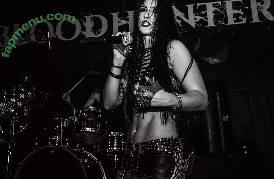 WomenMetal nude photo #0030 (WomenofMetal / thrashmetaldoll)