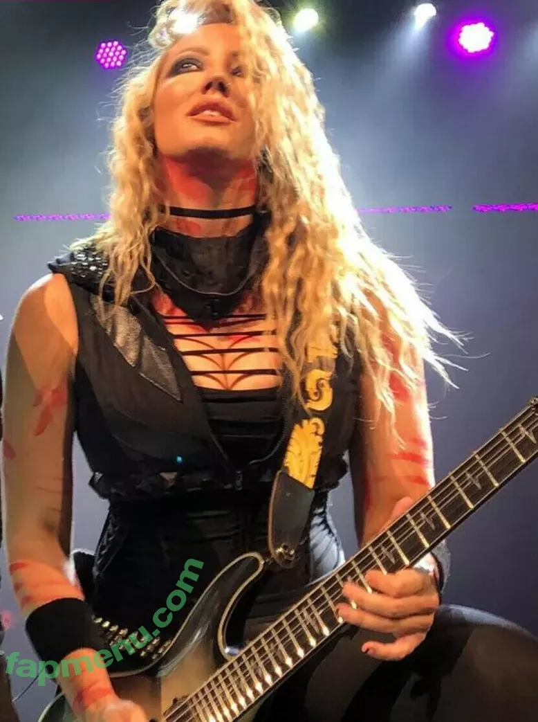 WomenMetal nude photo #0068 (WomenofMetal / thrashmetaldoll)