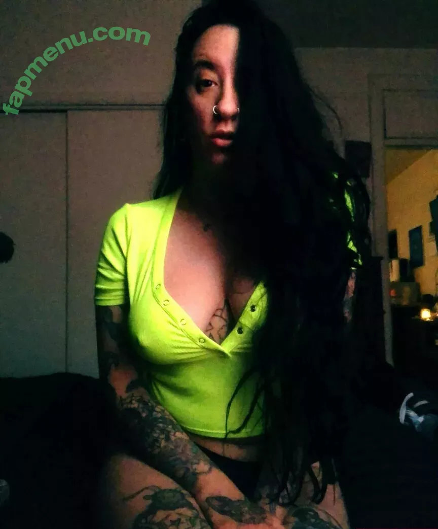 WomenMetal nude photo #0176 (WomenofMetal / thrashmetaldoll)