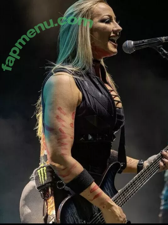 WomenMetal nude photo #0203 (WomenofMetal / thrashmetaldoll)