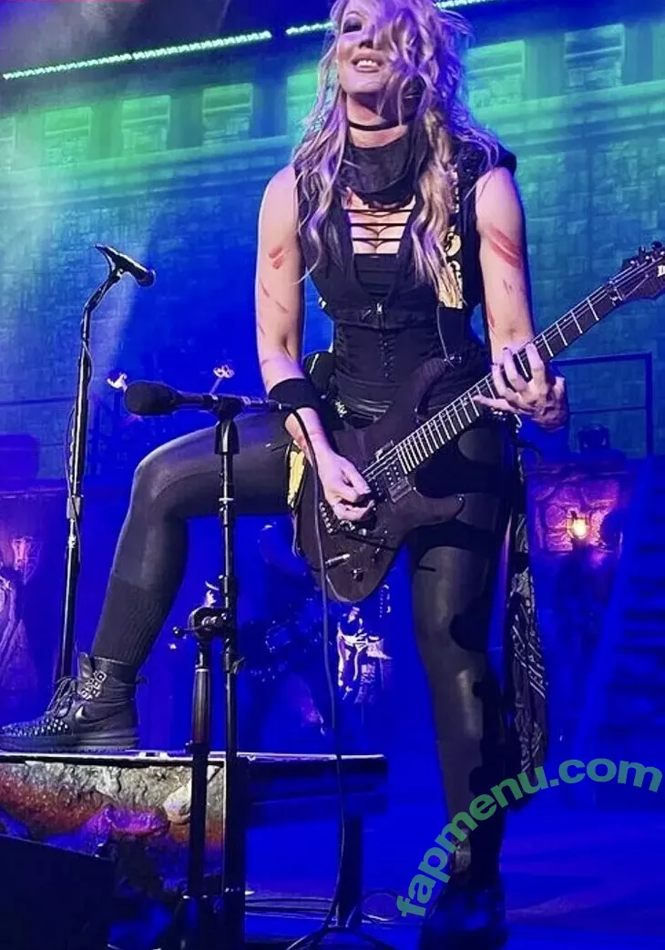 WomenMetal nude photo #0238 (WomenofMetal / thrashmetaldoll)