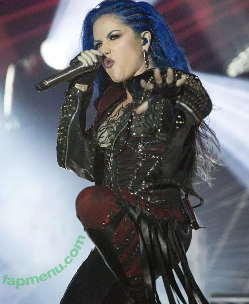 WomenMetal nude photo #0256 (WomenofMetal / thrashmetaldoll)