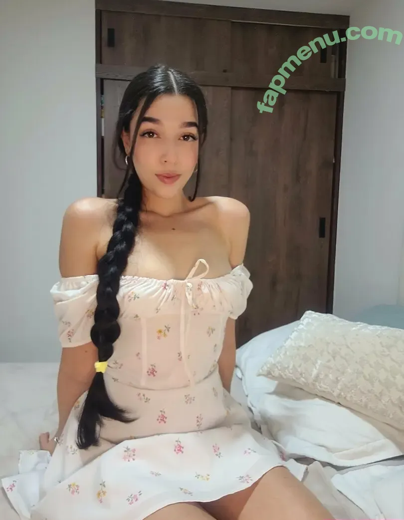 woodgiselle nude photo #0121 (woodgisela)