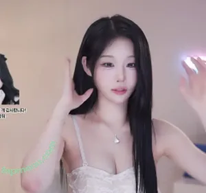 woohankyung / han_kyung__ / seonuw / 한갱 nude photo #0296