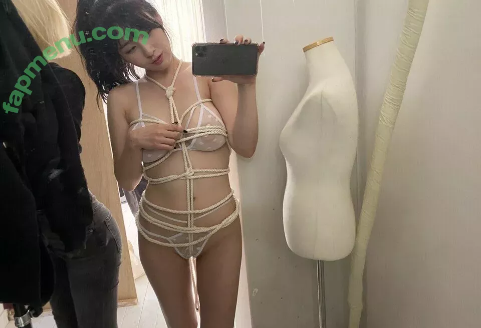 Woohyeon nude photo #0133 (KimWooHye0n / Leeheeeun / woohye0n)