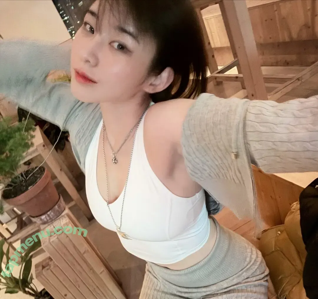 Woohyeon nude photo #0835 (KimWooHye0n / Leeheeeun / woohye0n)