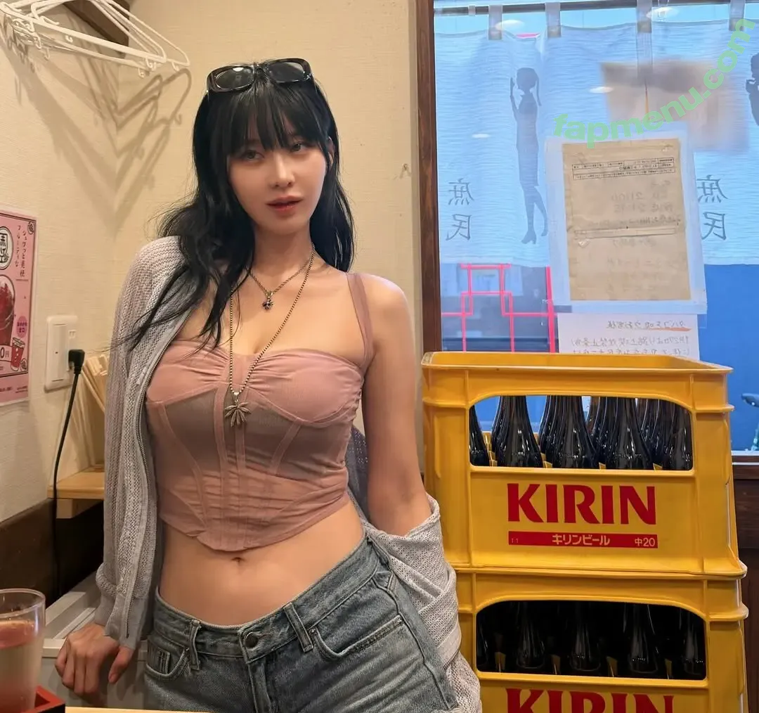 Woohyeon nude photo #0838 (KimWooHye0n / Leeheeeun / woohye0n)