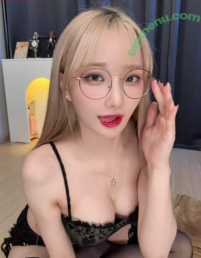 Woojungx4 nude photo #0043 (StreamerBans / lim_friendship)