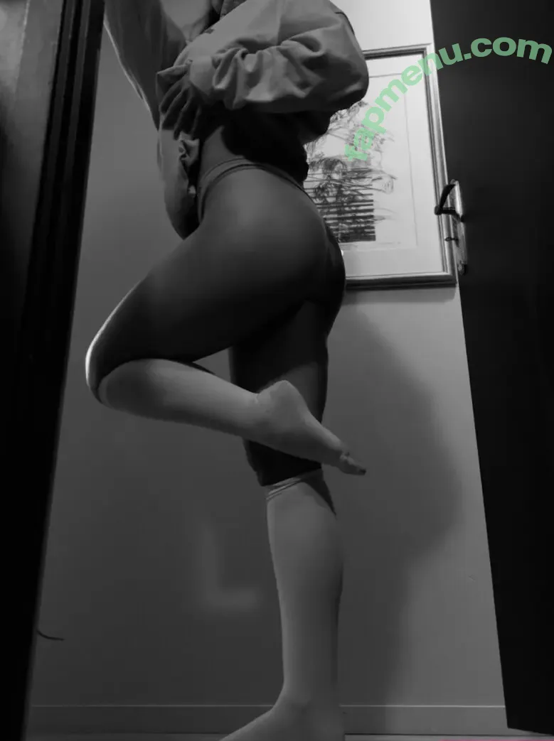 workingpitch nude photo #0004 (workingbitch1)