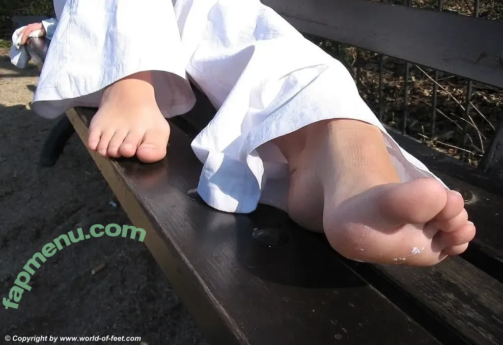 Worldoffeet nude photo #4222 (Worldoffeet)