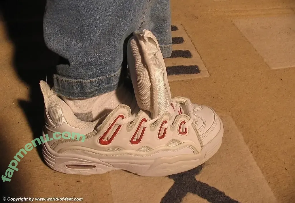 Worldoffeet nude photo #4412 (Worldoffeet)