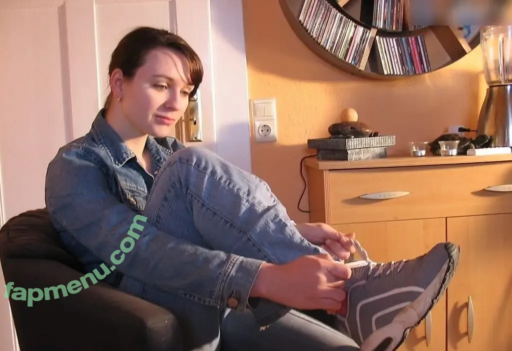 Worldoffeet nude photo #4475 (Worldoffeet)