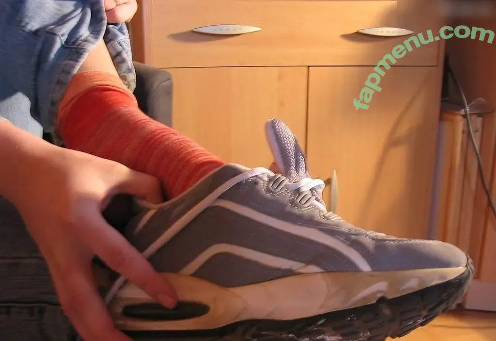 Worldoffeet nude photo #4476 (Worldoffeet)