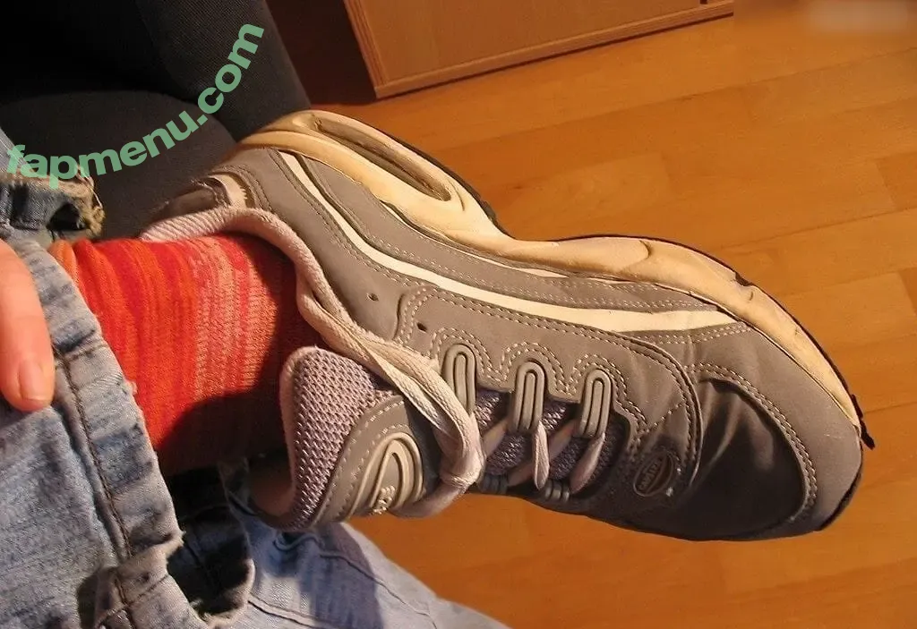 Worldoffeet nude photo #4479 (Worldoffeet)