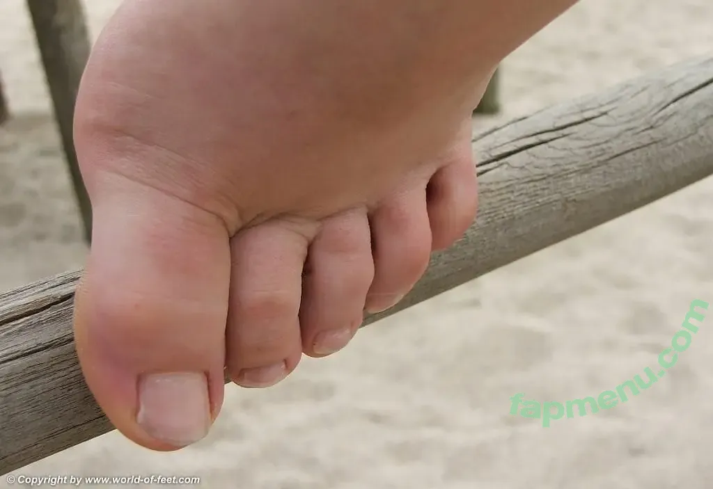 Worldoffeet nude photo #4499 (Worldoffeet)