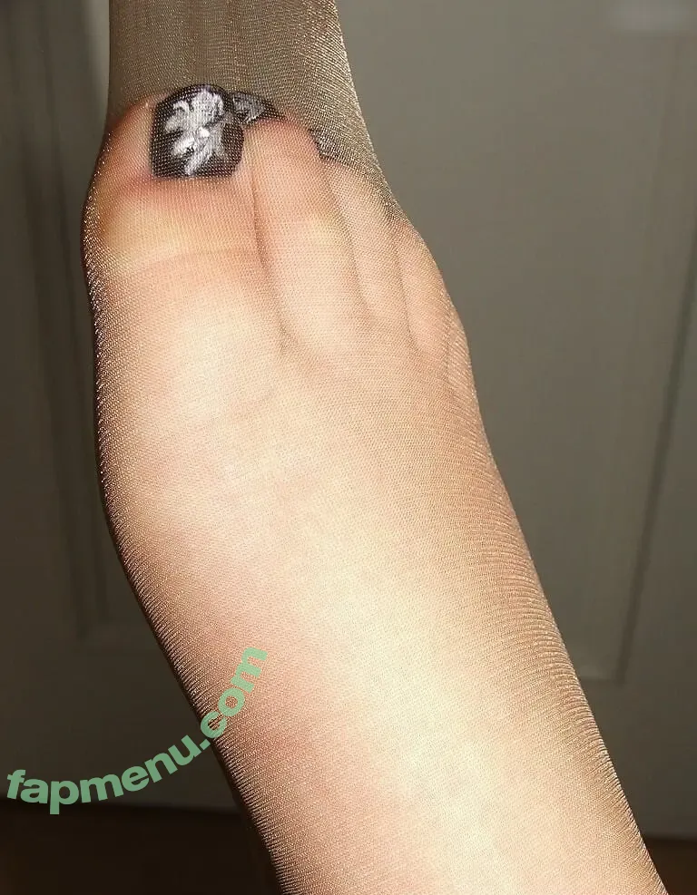 Worldoffeet nude photo #4625 (Worldoffeet)