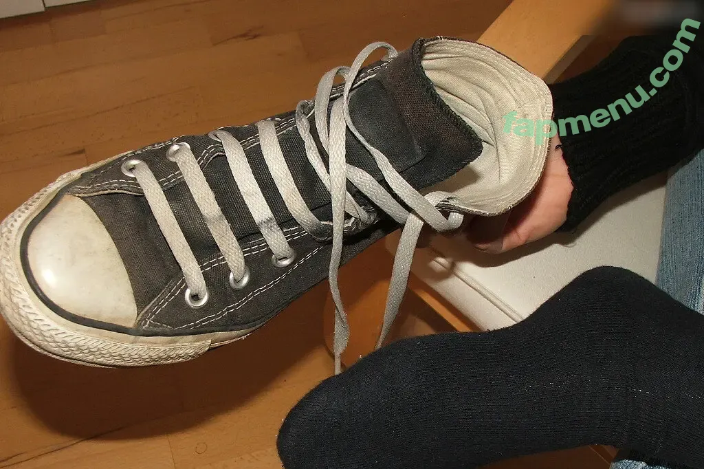 Worldoffeet nude photo #4852 (Worldoffeet)