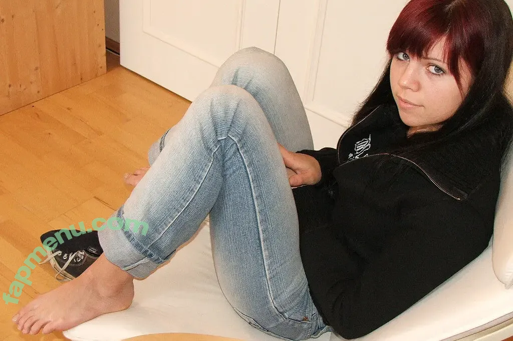 Worldoffeet nude photo #4857 (Worldoffeet)