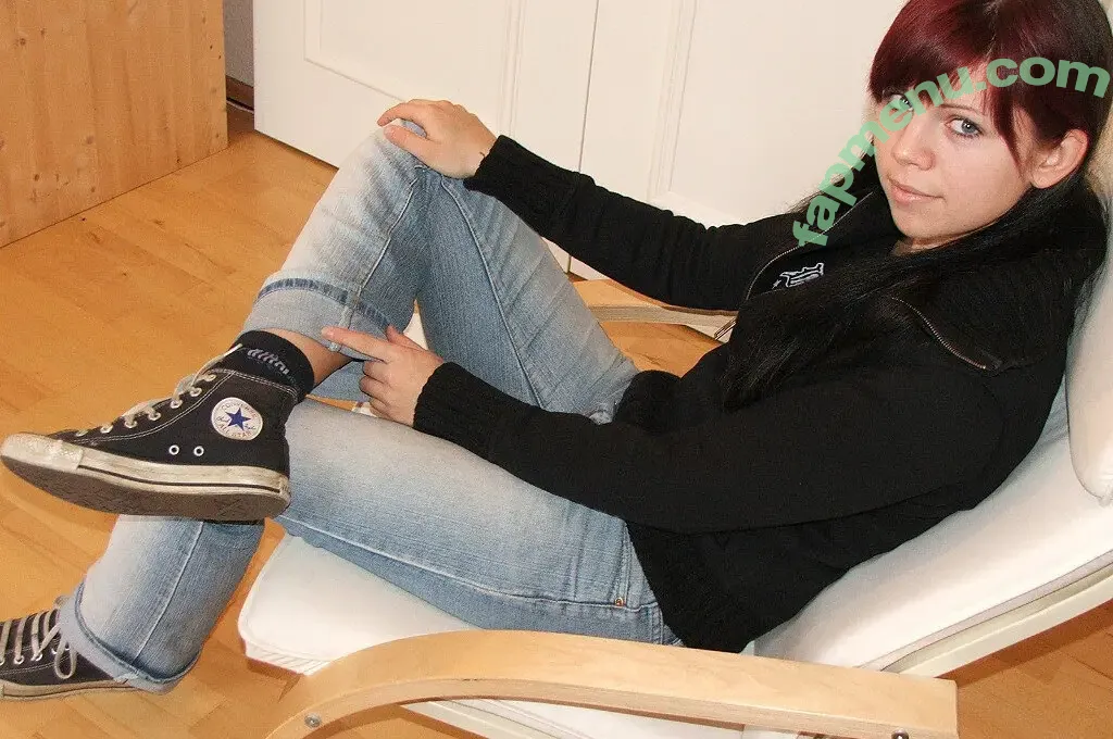 Worldoffeet nude photo #4872 (Worldoffeet)