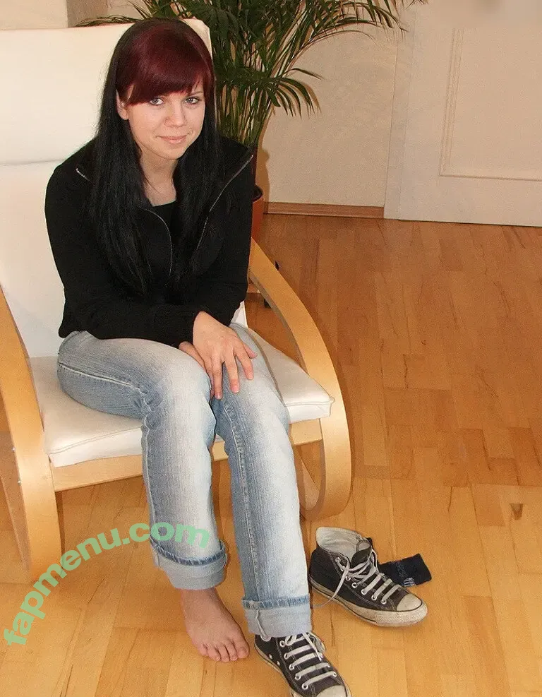 Worldoffeet nude photo #4877 (Worldoffeet)