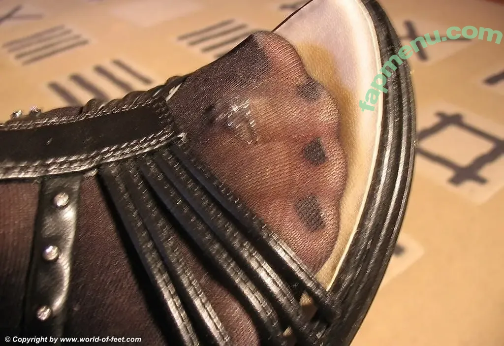 Worldoffeet nude photo #5023 (Worldoffeet)