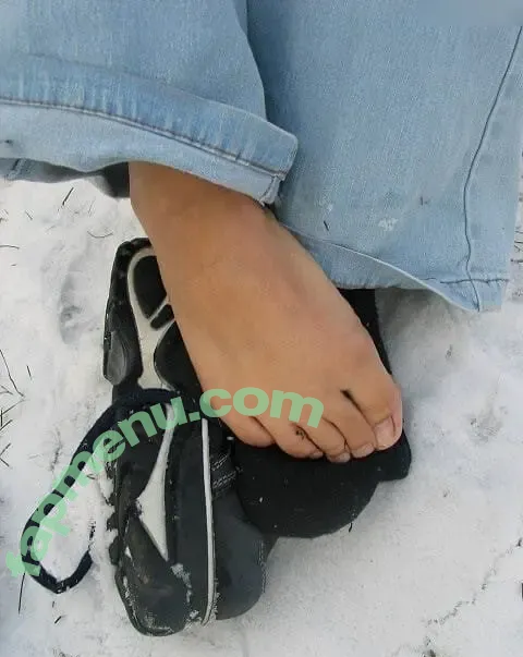 Worldoffeet nude photo #5112 (Worldoffeet)