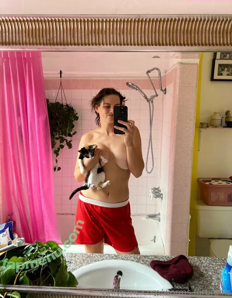 worms.forbrains nude photo #0177 (Tayler Nicholson / taylernicholson)