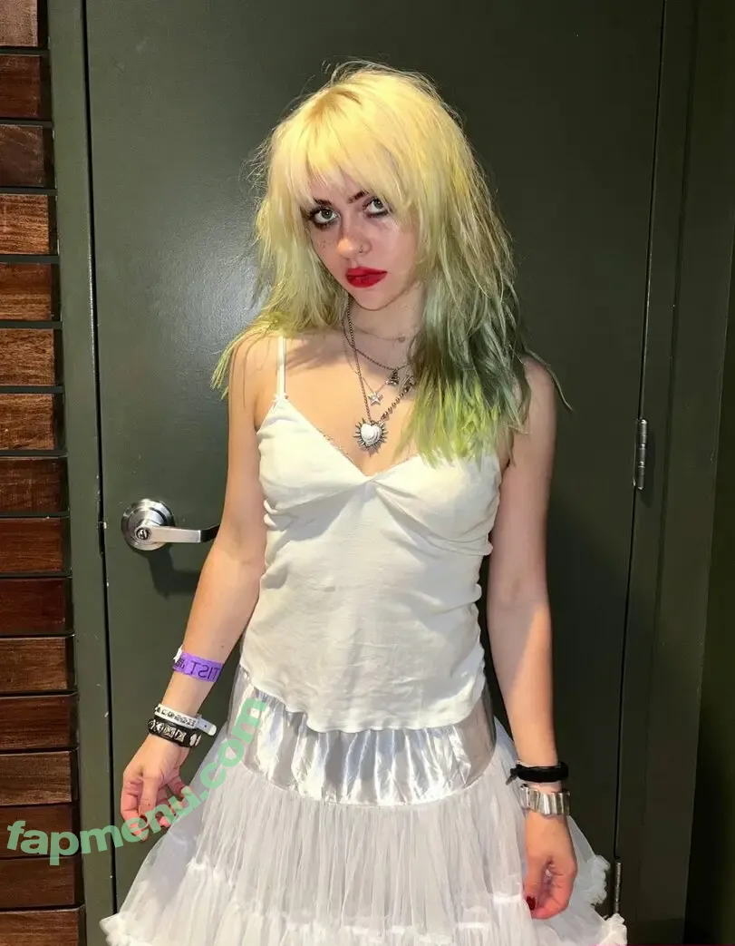 wormsheriff nude photo #0164 (Olivia O)