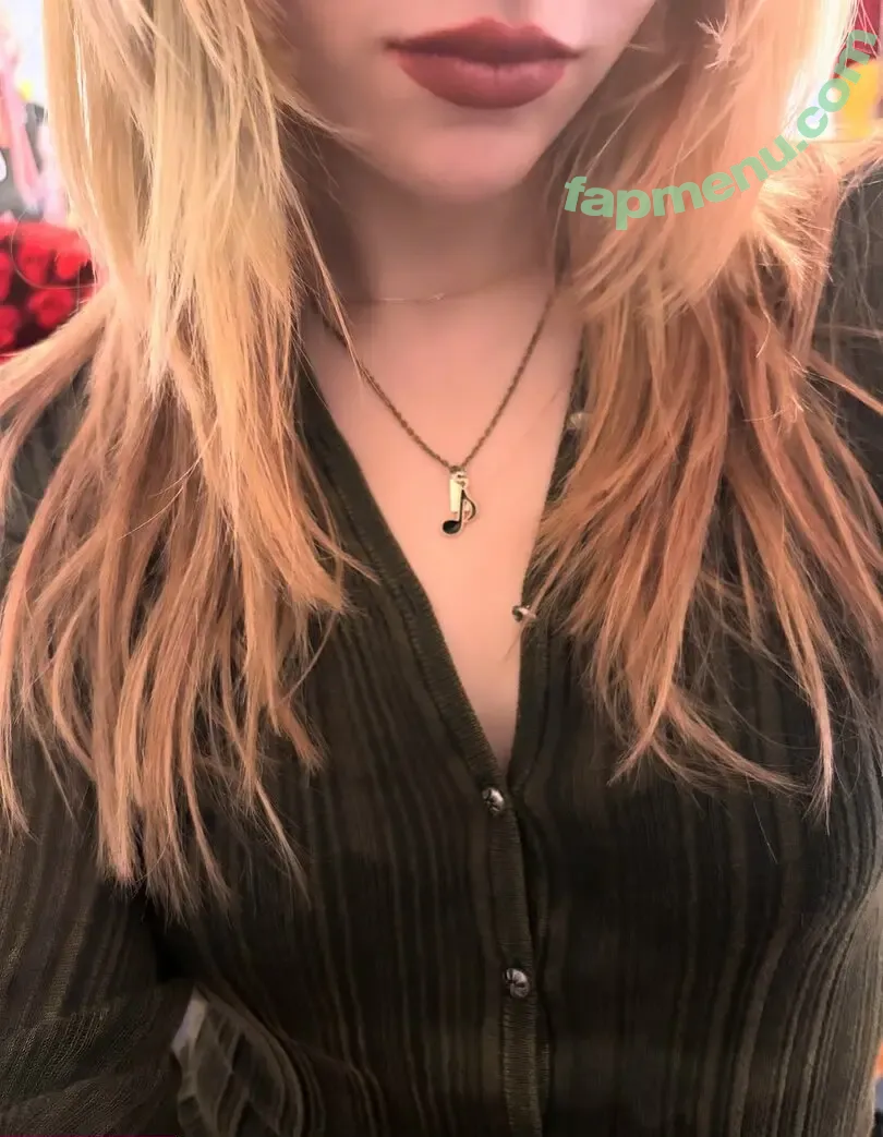 wormsheriff nude photo #0175 (Olivia O)