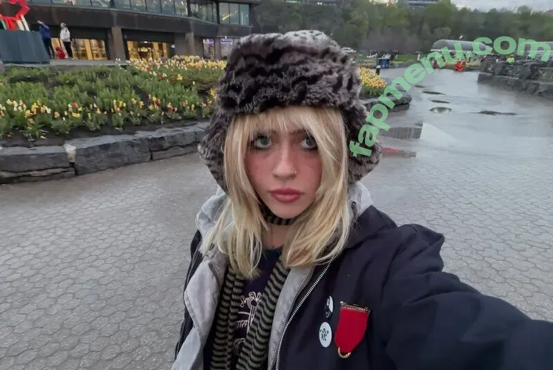 wormsheriff nude photo #0250 (Olivia O)