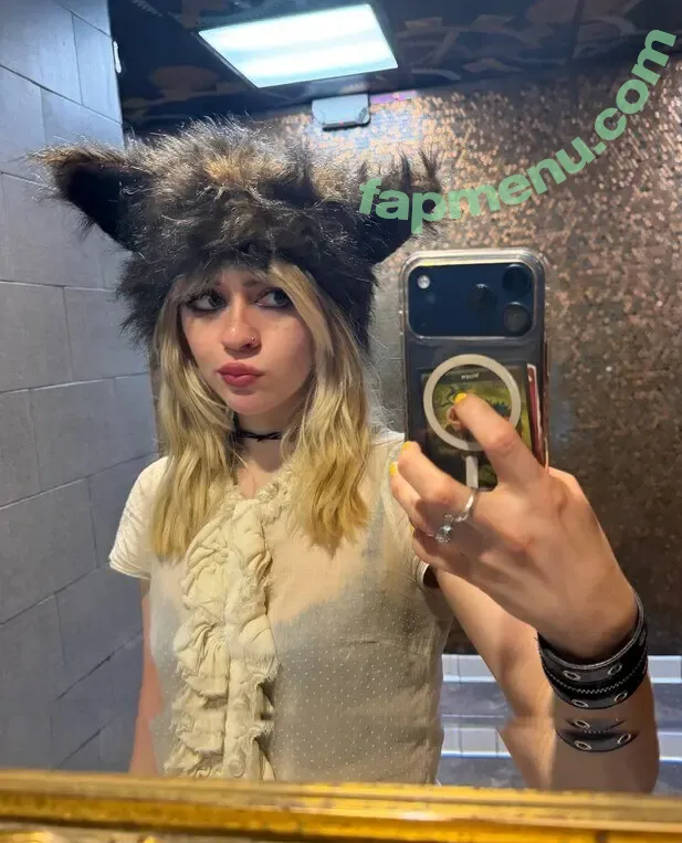 wormsheriff nude photo #0266 (Olivia O)