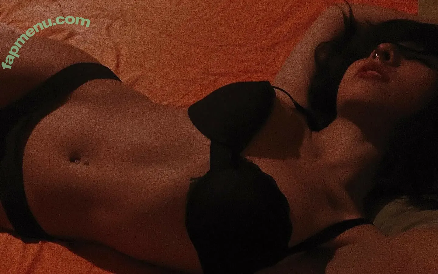 wormslo nude photo #0153 (Samantha María)