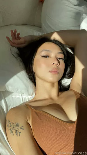 worshipgigi / girlyygigi nude photo #0108