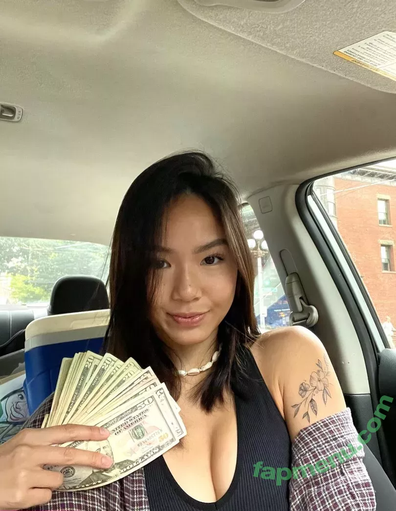 worshipgigi nude photo #0078 (girlyygigi)