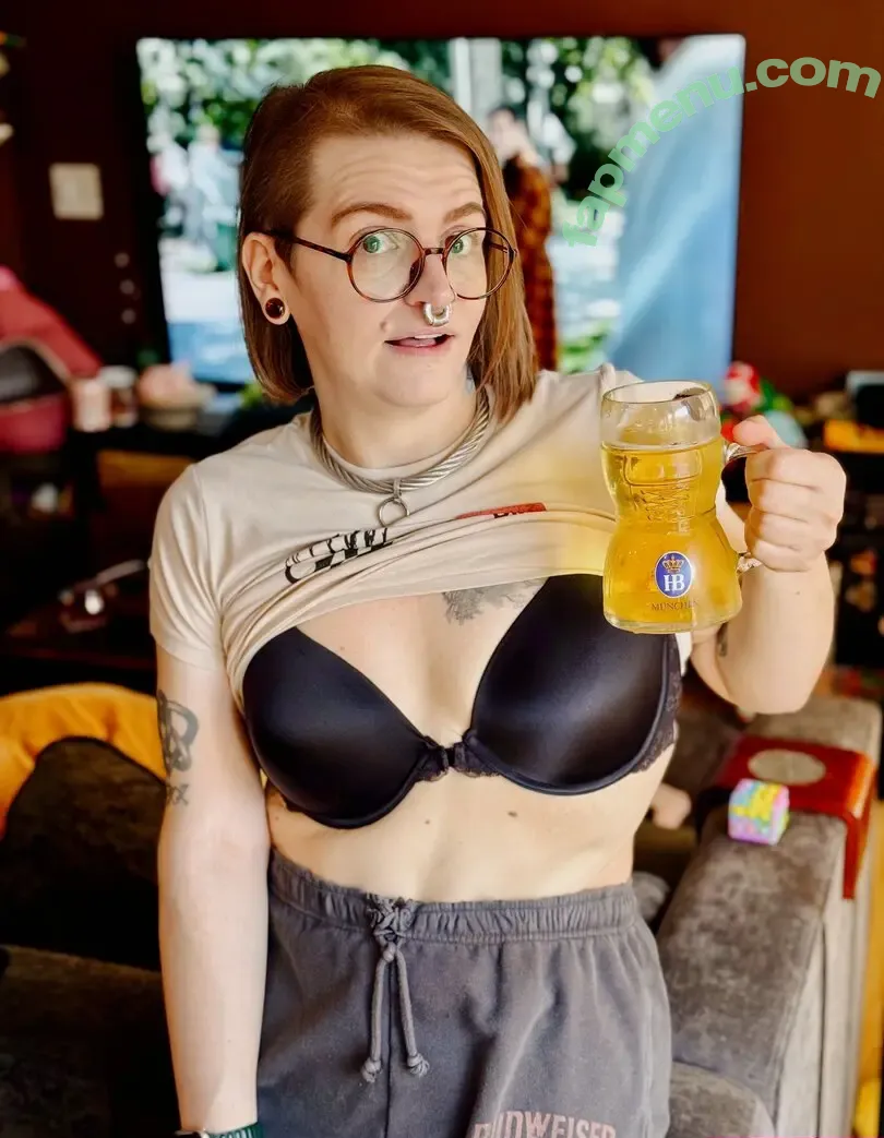 worthlessholes nude photo #0015 (worthlessasshole5)