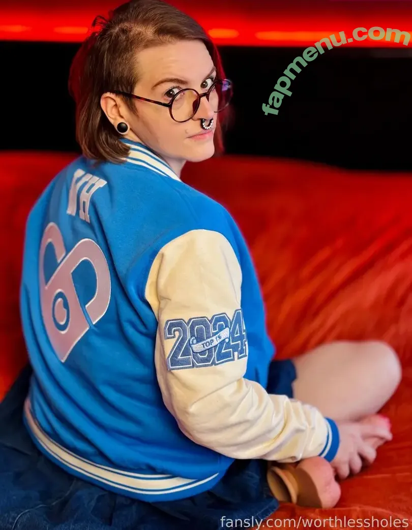 worthlessholes nude photo #0020 (worthlessasshole5)