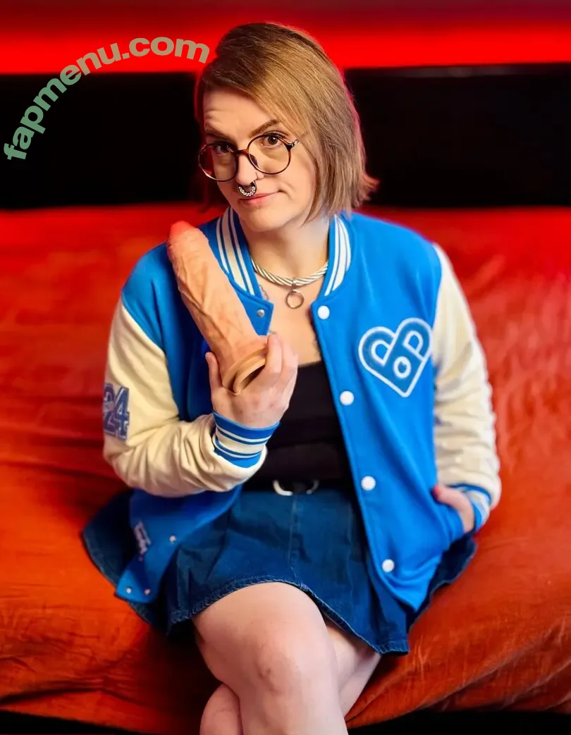 worthlessholes nude photo #0027 (worthlessasshole5)