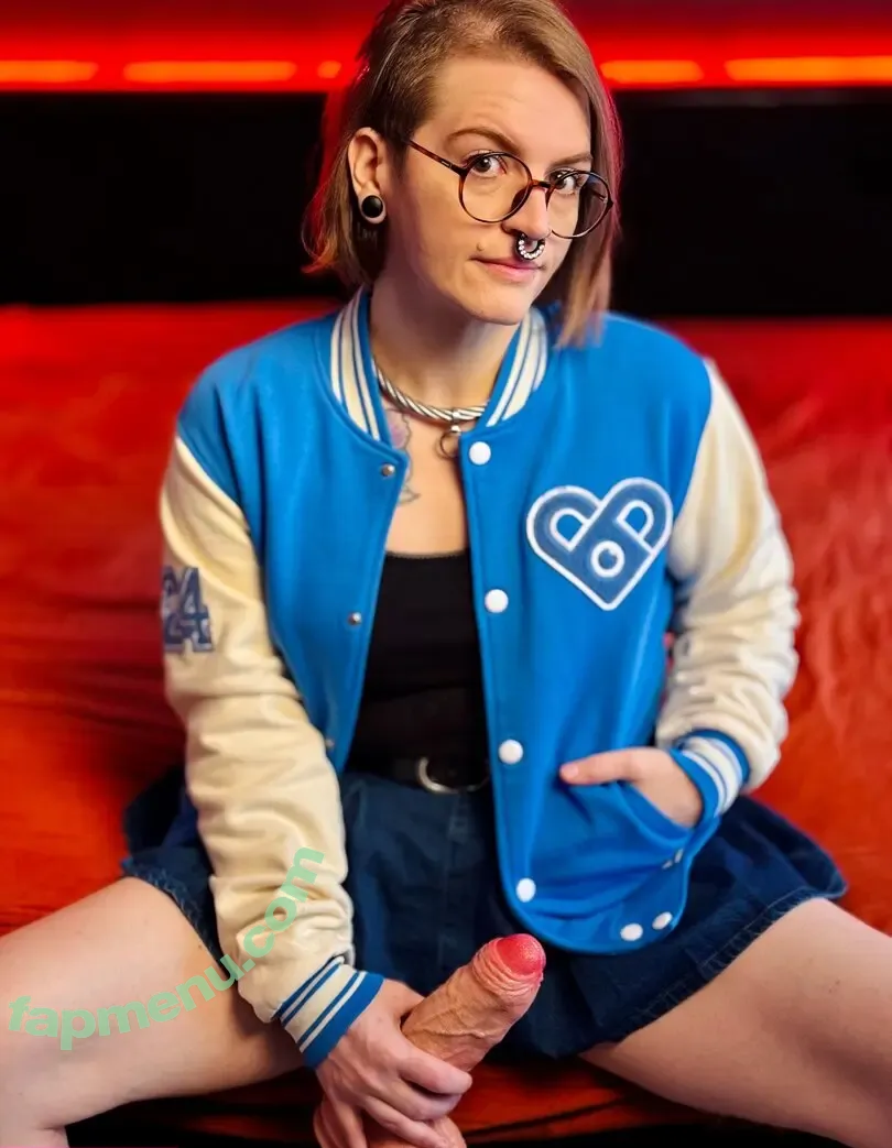 worthlessholes nude photo #0031 (worthlessasshole5)