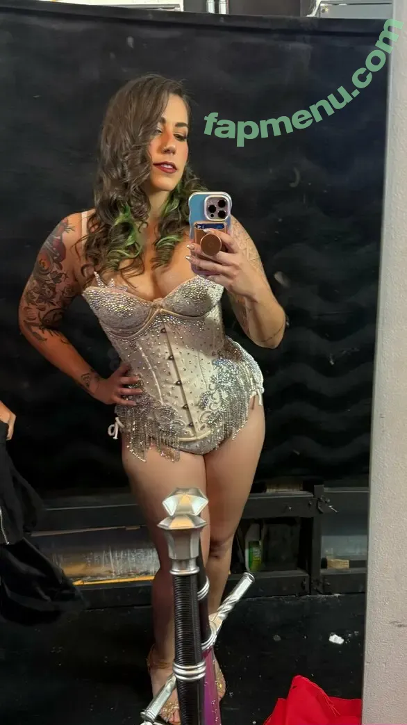 WouldYaKindly nude photo #0036 (wouldyoukindly)