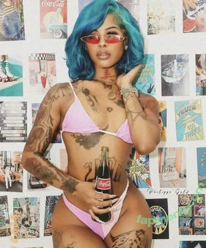  nude photo #0001