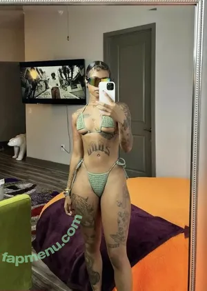  nude photo #0007
