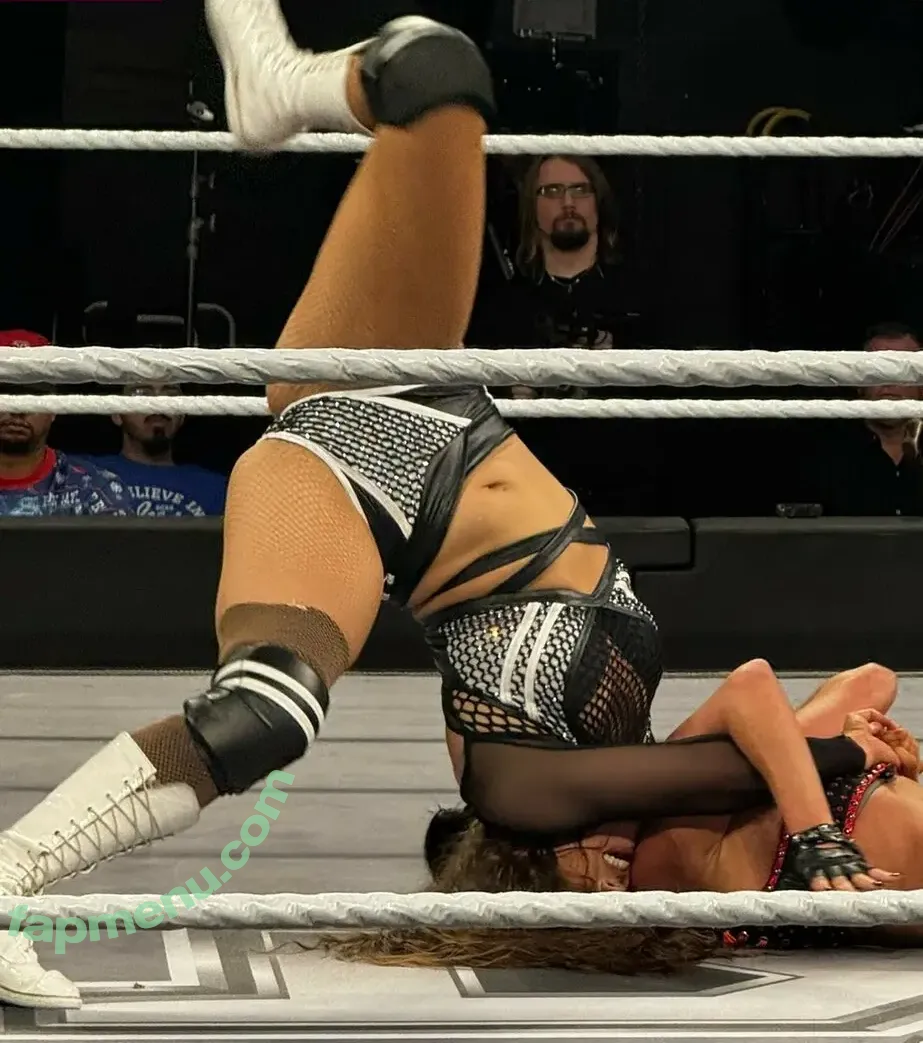 Wren Sinclair nude photo #0094 (Madi Wrenkowski / wrensinclairwwe)