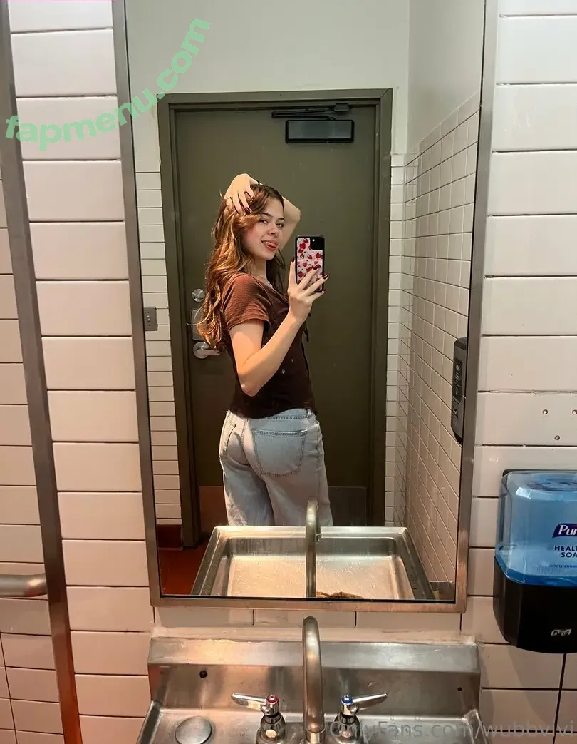 wubbvivi nude photo #0064 (vogue_bivi)