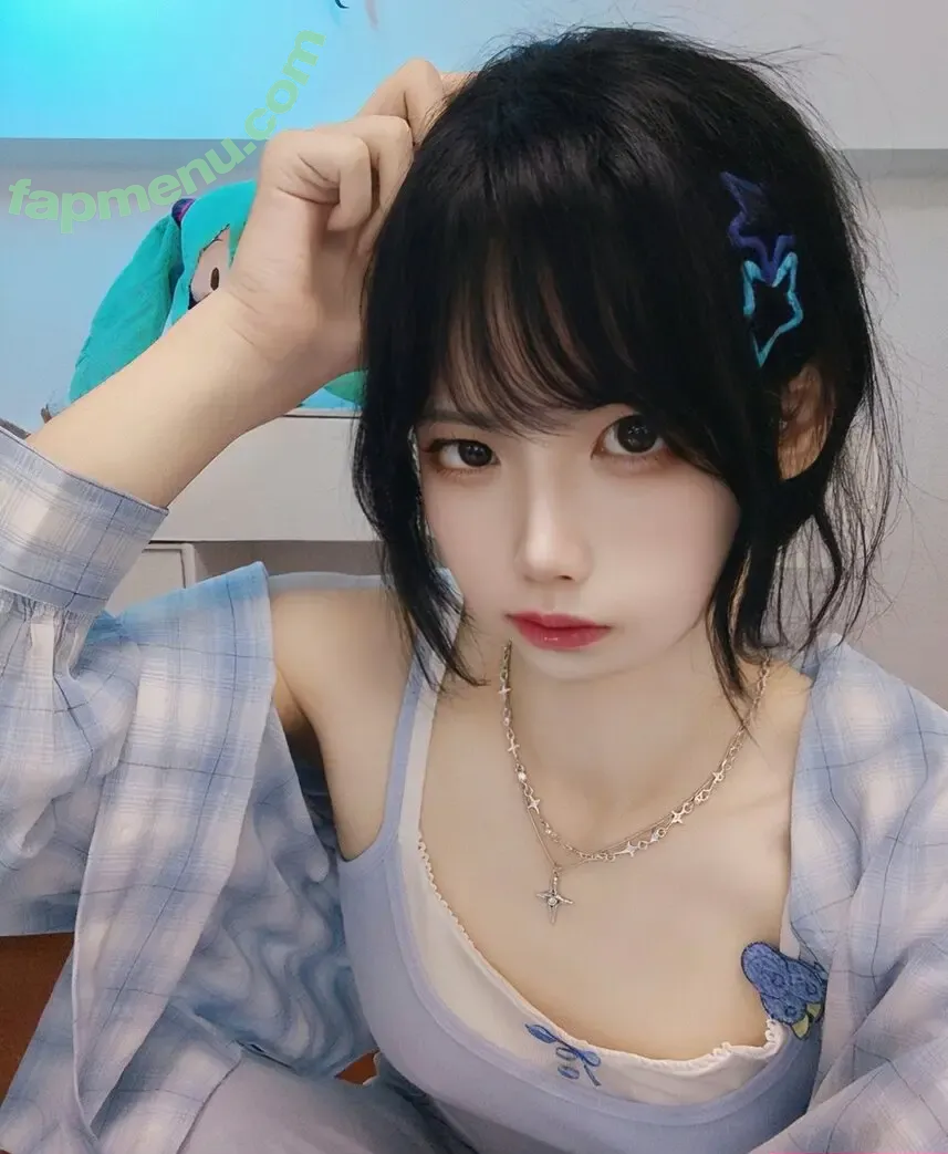 wuuuuuucy nude photo #0039 (wuuuuucy / 小舞酱)