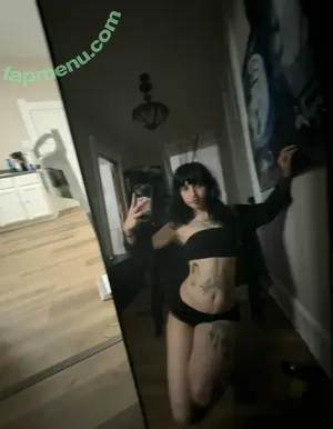 wuvvmia / wuvmia nude photo #0081