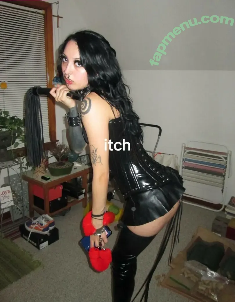 wuvvmia nude photo #0057 (wuvmia)