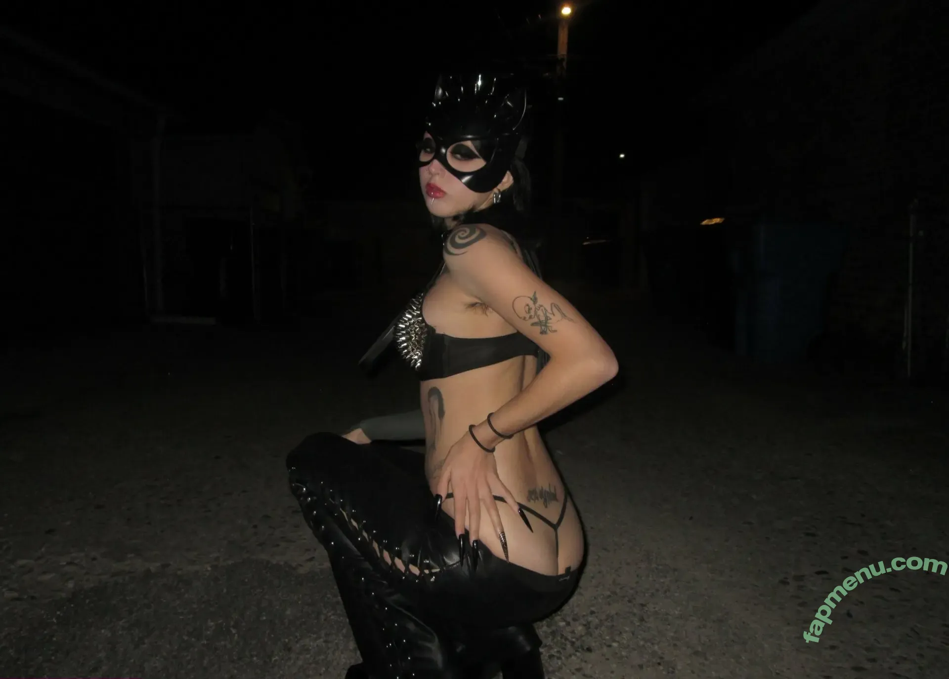 wuvvmia nude photo #0059 (wuvmia)