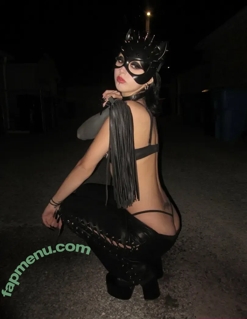 wuvvmia nude photo #0061 (wuvmia)